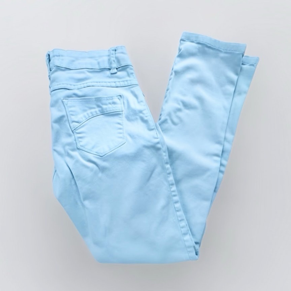 Beija-Flor Straight Leg Women’s Jeans in Light Blue